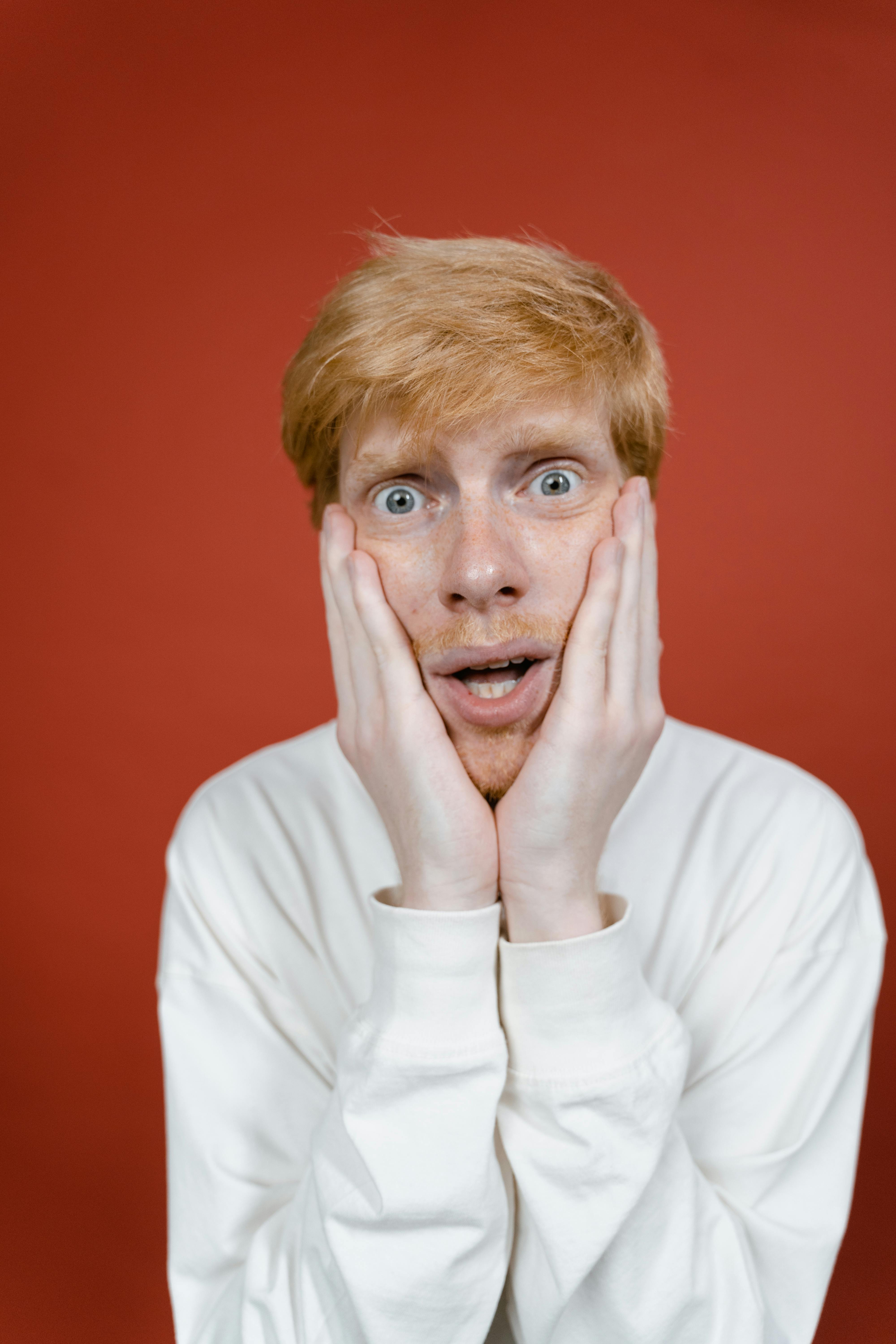 A shocked man | Source: Pexels