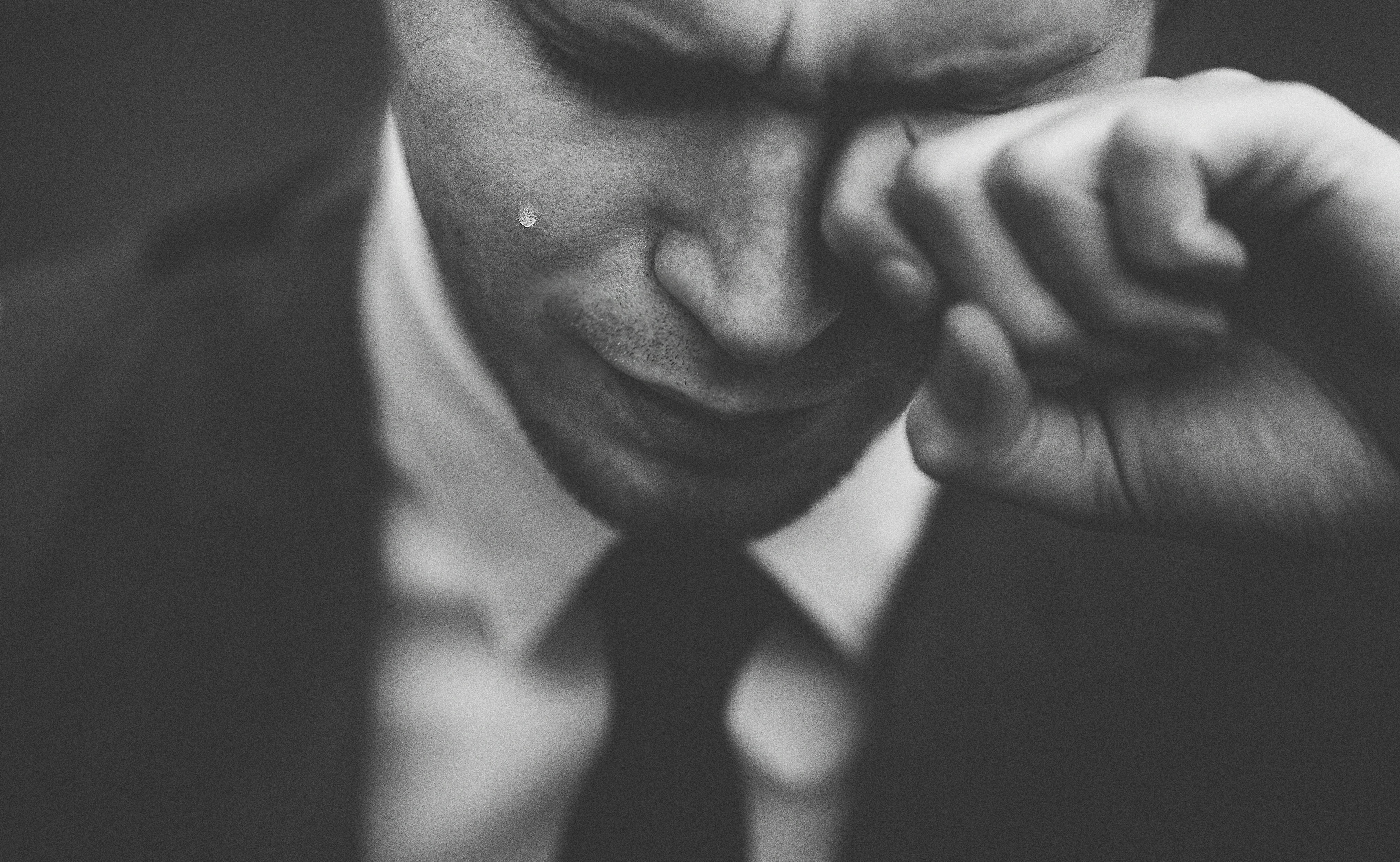 A man crying | Source: Unsplash